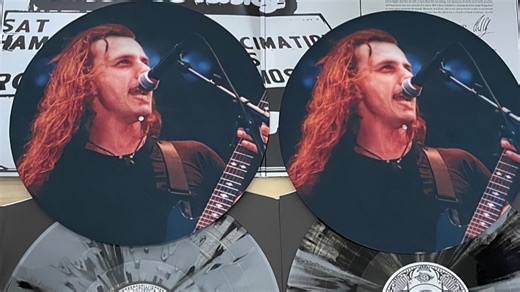 （HI-Res）死亡乐队 Death - Live in L.A. (Death and Raw)