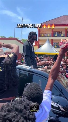 African Dancehall King Shatta Wale Rocks Kumawu Festival