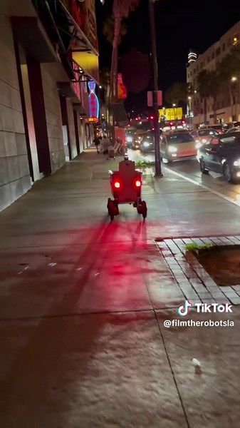 Jordan the Food Delivery Robot on the Streets of Hollywood