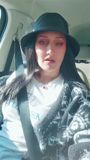 #ohioweather #420friendlymom #thechaoticprincess #bipolarweatherstate #ohio It's 63° in Southern Ohio today, it was 1°yesterday