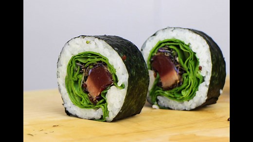 Gourmet Seared Tuna Sushi Roll Guide