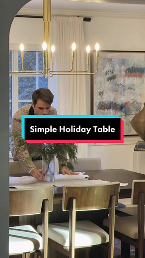 #christmasdecor #tablescape #tabledecor #designtok #homedecor