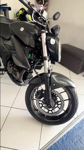 🔥 ¡Conoce la Potencia y Estilo de la Gixxer 250 2025! 🚀