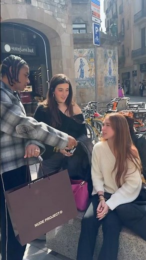 How many months have 28 days? 🫣🗓️