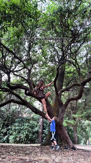Clara Berry on Instagram: "You wouldn’t believe how many hours I spent in that tree"