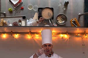 Burnsville Businesses Take on 'Taste of Lakeville'