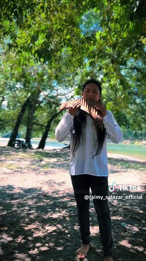 Panflute Instrumental Music for Peace and Relaxation in Ecuador