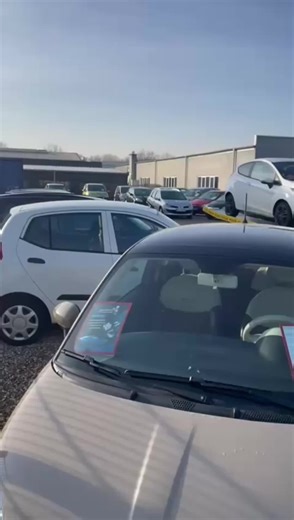 🚗 Zu Besuch bei Automobile Reetz am neuen Standort in Emmerich Mehr Platz, modernste Ausstattung und ein rundum überzeugendes Angebot: Der neue Standort von Automobile Reetz kann sich sehen lassen. Egal ob Reparatur, Gebrauchtwagenkauf oder TÜV direkt vor Ort – hier wird alles bequem unter einem Dach erledigt. Und sollte das eigene Auto einmal stehen bleiben, sorgt ein Leihwagen dafür, dass man trotzdem mobil bleibt. Wir gratulieren zum neuen Standort und wünschen weiterhin viel Erfolg! #Emmeri