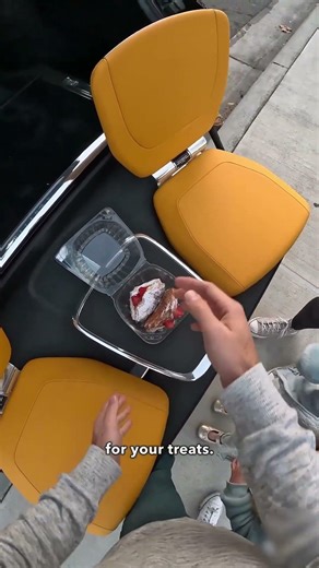 My top videos 2025: The Cullinan’s Tailgate Seats Will Make Any Kid Happy