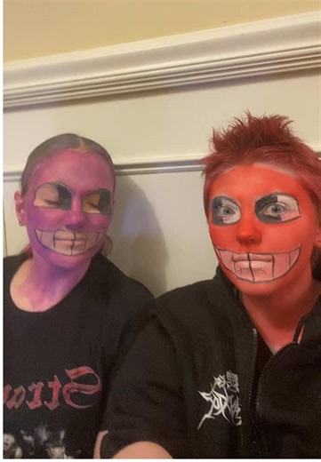 guys i think i might be gay for him #tadc #jax #jaxsong #thomas #taxevasion