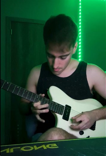 🔱 Poseidon “White Pearl” x @santiii_alvarezz 🎸 Santi shares this beautiful video with his Poseidon White Pearl! 🤍 🔥”Respite On The Spitalfields” by @thebandghost #moreguitars #guitar #ghost #poseidon #guitarist