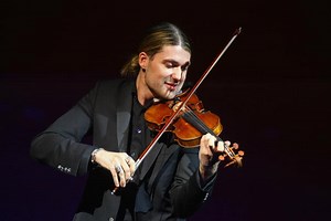 Sanremo 2012, David Garrett, Simona Atzori e i Nirvana. Video