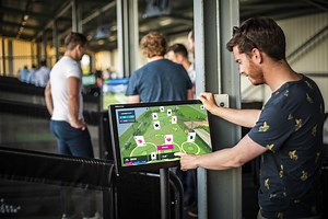 Entertainment Golf @ Riverside Golf Centre