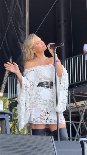 Kate Hudson on Instagram: "❤️"