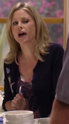 The Misunderstood Coal Digger | Modern Family Comedy