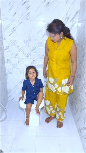 Devanshi ne toilet kiske upar kar diya 😲❤️ #shorts #ytshorts #foryou #trending #viralvideo