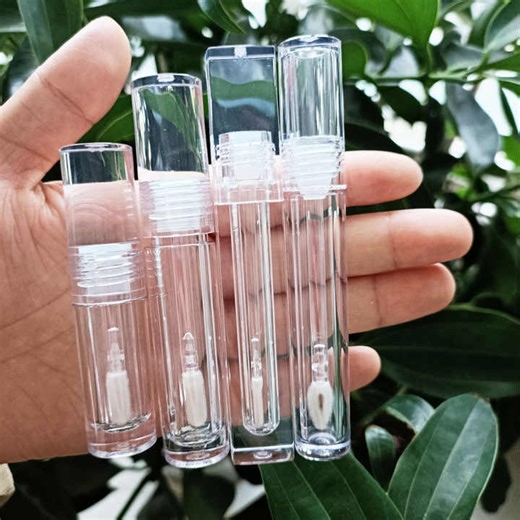 Lipgloss Tube  Empty Cylinder Transparent Lipstick Container With Applicator and Wand Lip Gloss Tubes