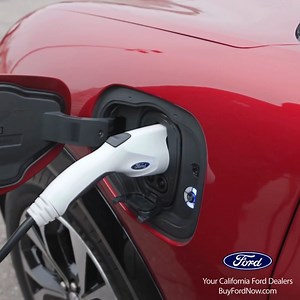 Stay powered and confident, no matter the weather! Keep your #FordEV running smoothly all winter long with these simple tips: ❄️ Precondition your battery: Warm up your car while it’s still plugged in to conserve energy during your drive. ❄️ Charge regularly: Aim to keep your battery between 20% and 80% for optimal performance. ❄️ Plan ahead: Use fast chargers for longer trips to stay powered up on the go. ❄️ Park smart: When possible, park in a garage or covered space to shield your EV from low