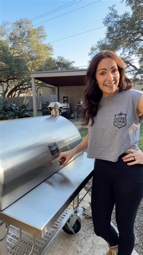 Jess Pryles | Got me a shiny new @pittsandspitts pellet grill so the first thing I wanna do is figure out where my hotspots are. This helps me dial in... | Instagram