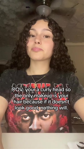 Hair only be looking good on certain occasions🤦‍♀️ #foryou #fypage #relatable #curlyhair #curlyhead #fu