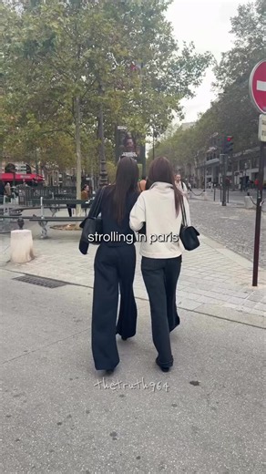 Strolling in Paris — gfs enjoying Paris with Lena Miu