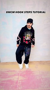 Save this reels an learn now #dancetutorial #dancetutorialslive #dancetutorials #onlinedancetutorial #bellydancetutorial #shuffledancetutorial #breakdancetutorial #weddingdancetutorials #joshdancetutorials #exoticpoledancetutorial #afrobeatsdancetutorial #234dancetutorials #ladybabydancetutorials #dancetutorialâ #poledancetutorials #poledancetutorial | Vinay Kumar Volt