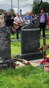 61K views · 528 reactions | Today we bid farewell to our good friend Noel Roche. We had the pleasure of playing the Old Man one final time for Noel. God rest you sleep tight Credit to Lorraine Keane for the video | The Rogues Limerick | Facebook