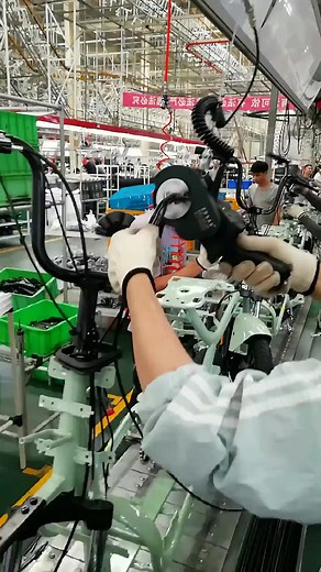 Electric Bicycle Assembly Process in Manufacturing