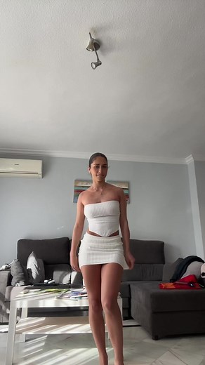 maia (@maiawallll)’s videos with original sound - aung