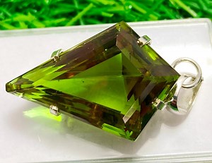 925 Sterling Silver Zultanite Pendant: 59 Cts Color Changing Gemstone L11-1 - Etsy