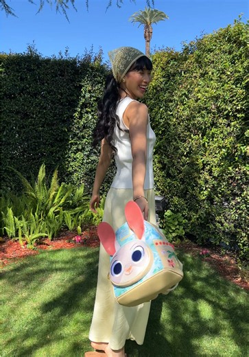 Feeling very girl-who’s-going-to-be-okay 😊 #loungefly #disneystyle #winniethepooh #zootopia #disneyprincess