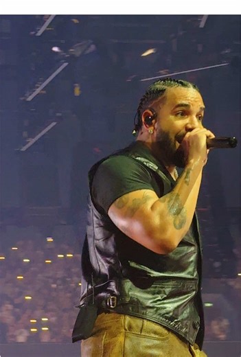 Experience Drake Live: Last-Minute Ticket Purchase