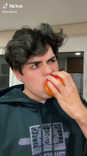 this apple is a little crunchier than normal… | Oculus Movie