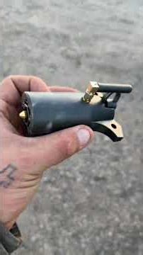 Trailer lights with 9-hour runtime and 12V/24V system compatibility