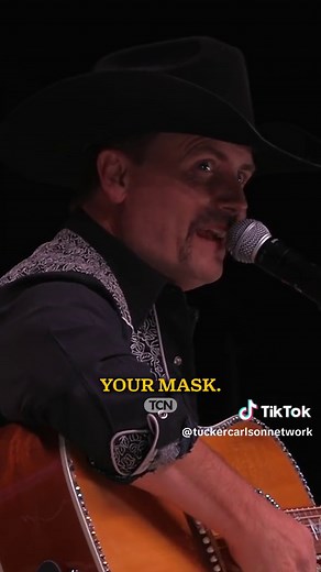 John Rich Performs Hilarious Song 'I'm Offended' at Tucker's Live Tour