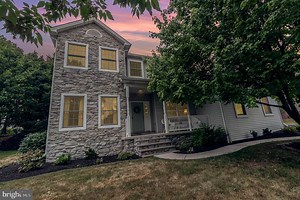 4439 Dunmore Dr, Harrisburg, PA 17112 - MLS PADA2024060 - Coldwell Banker