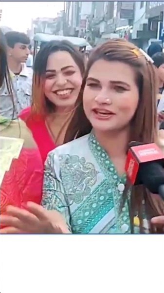 खूबसूरत किन्नर ने कहा हम परी हैं #kinnar #news #viral #kinnarkivideo #shorts #panipat #short #मेला