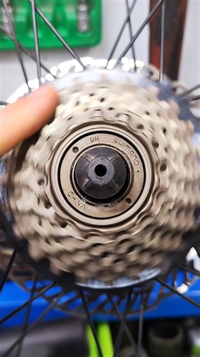 @good.bicycle.service on Instagram: "Bicycle freewheel removal and installation"