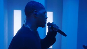 21 reactions | Last year, Khamari released his debut album, 'A Brief Nirvana,' which the rising R&B singer says is about "the struggle of one growing into adulthood." Watch him tug on our heartstrings in a breath-taking performances of "Wax Poetic" and "These Four Walls" for #DSCVR Artists To Watch 2024. ⠀⠀⠀⠀⠀⠀⠀⠀⠀ ▶️ https://www.youtube.com/watch?v=mFZgxlVVGpc&list=PLfpWqf0Dq328F57H0GQRrH8AgEb19I1Vm&index=2 | Vevo | Facebook