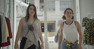 The "Broad City" Premiere Had An Awesome "Sex And The City" Reference