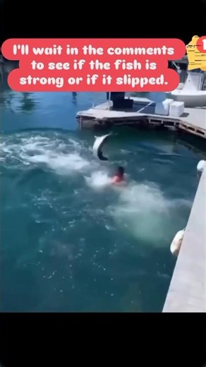 "Extreme Sea Fishing Adventure 🎣"