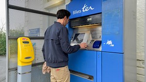 Bientôt la fin du compostage des billets dans les gares SNCF