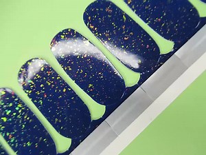 19K views · 963 reactions | Make waves with Deepwater Opal, a stunning navy blue and iridescent shade amplified by holographic flakes ✨ | Color Street | Facebook