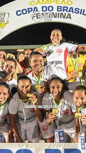Em 1918, foi criado o departamento feminino no Time do Povo! 💜 Em 2016, o futebol feminino ressurge e inicia uma fase de ouro sob a gestão da eterna Cris Gambaré! 🏆 Fernando Wanner fala sobre a fundamental participação das mulheres no Clube no "Corinthians Minha História" de hoje! 📹 Tiago Garcia e Rafael Brayan #CorinthiansMinhaHistória #VaiCorinthians | SC Corinthians Paulista