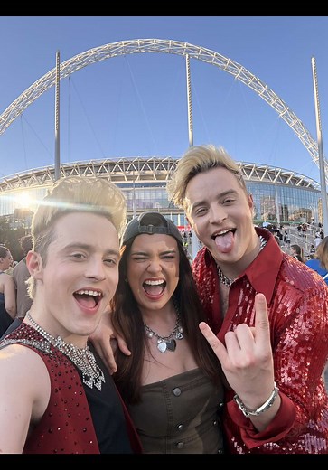 Jedward Wembley My Chemical Romance Black Parade Cover