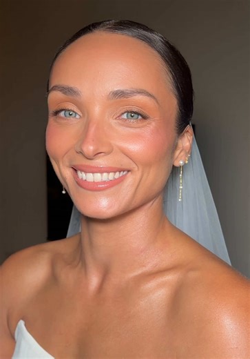 Carlie Thrower | Makeup Artist (@makeupbycarlie)’s videos with original sound - 𝐃𝐨𝐧𝐧𝐲 ✞