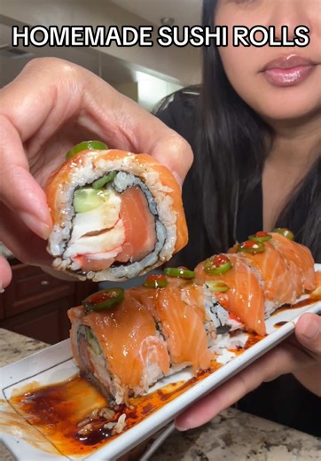 Delicious Homemade Sushi Rolls Tutorial