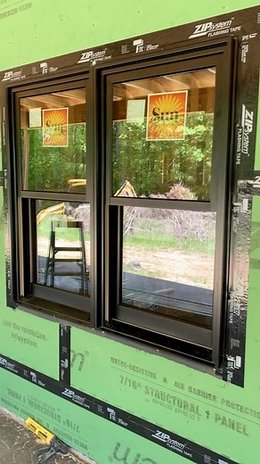 984K views · 14K reactions | Window installation PRO edition #wkdconstructionllc #zipliquidflash #windowready #customhomes #huberwood #zipsystem #ziptape #bigstretch #caulking #GRK #grkfastners #gotitcoach #customhomebuilder #waterproof #watertight #caulk #nicecaulk #stabilalevels #sashco #sunwindows Sun Windows & Doors | W.K.D. Construction, LLC | Facebook