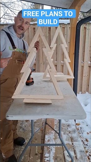 Free plans to build wooden Christmas tree #diyproject #diytips #diywoodworking #woodwork #christmas