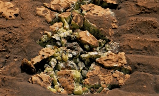 NASA’s Curiosity rover cracks open Martian rock, and makes an unbelievable discovery